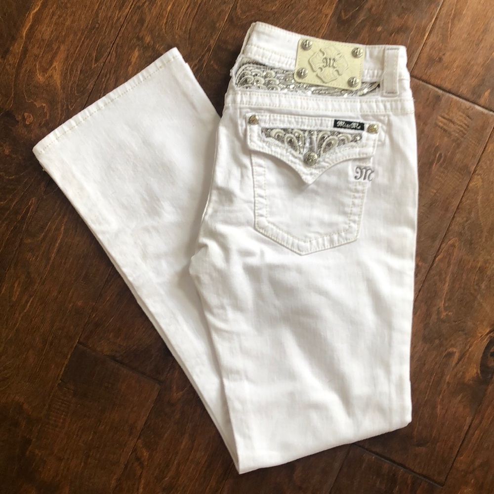 NWOT Miss me white Jeans